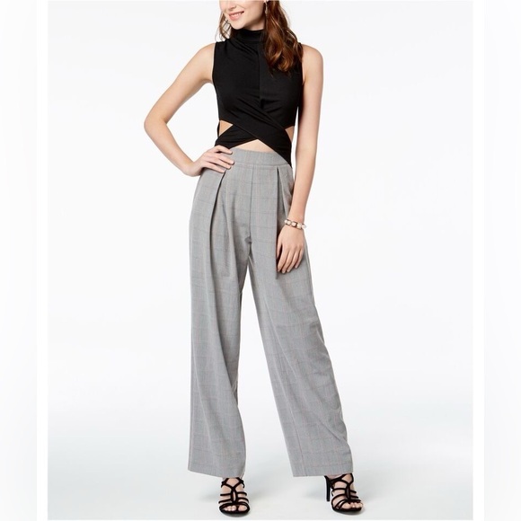 XOXO NWT! Women's Black Grey Stretch Wide Leg Cut out Mock Neck Jumpsuit Size M - Picture 1 of 16